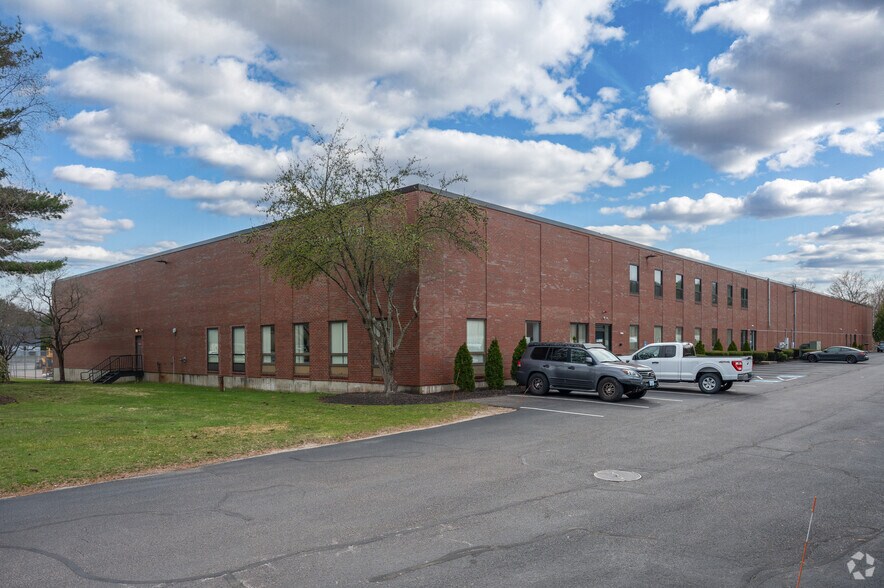 More Photos Of 115 Shawmut Rd, Canton Distribution For Lease