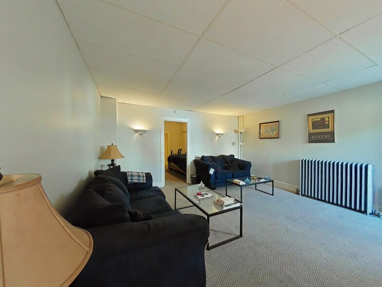 More Photos Of 202 Macdade Blvd, Collingdale Apartments For Sale