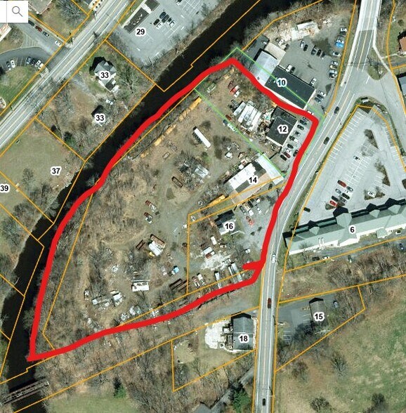 More Photos Of 12 South St, Washingtonville General Retail For Sale