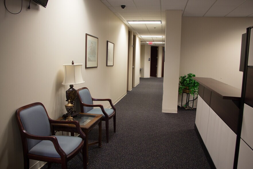 More Photos Of 500 Plantation Park Dr, Loganville Office For Lease