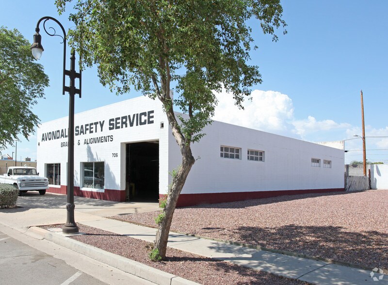 Primary Photo Of 706 E Western Ave, Avondale Service For Lease