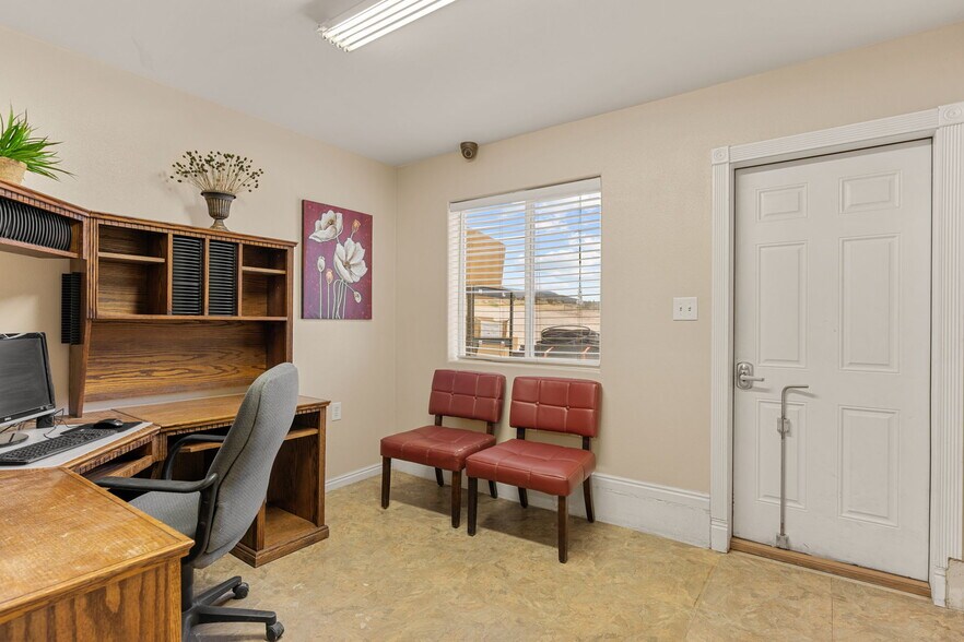 More Photos Of 4219 N Old US Highway 91, Cedar City Warehouse For Sale