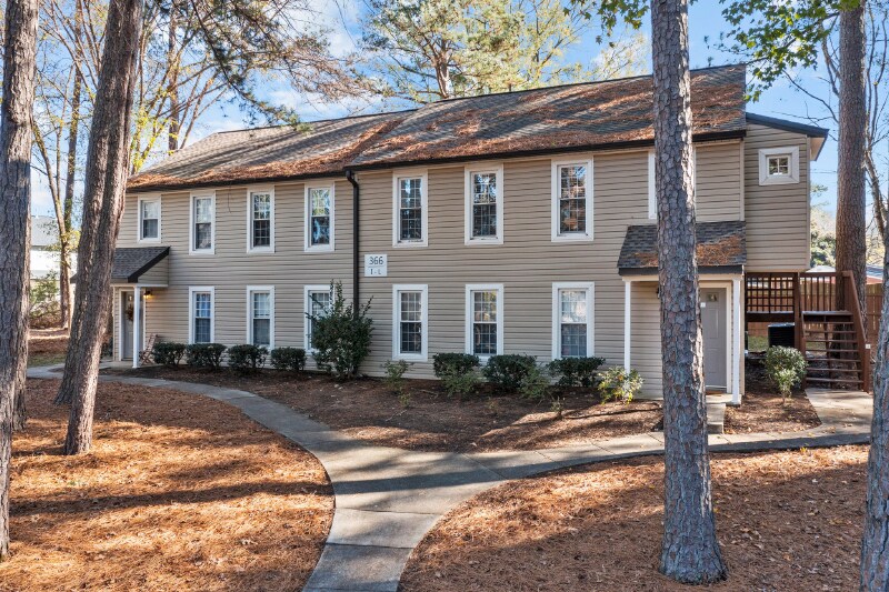 More Photos Of 366-370 W Oak Ave, Wake Forest Apartments For Sale