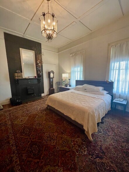 More Photos Of 85 Main St, Georgetown Specialty For Sale