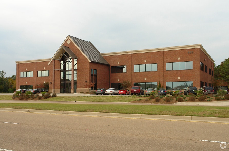 More Photos Of 625 Highland Colony Pky, Ridgeland Office For Lease