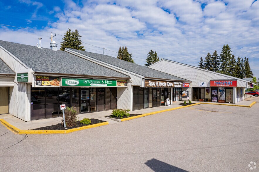 More Photos Of 4655 37th St SW, Calgary Freestanding For Sale