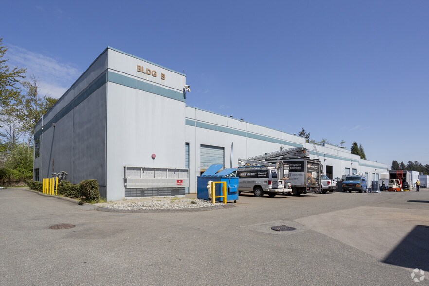 More Photos Of 8456 129A St, Surrey Service For Lease