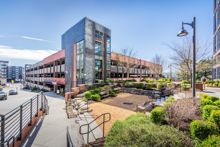 More Photos Of 555 S Mangum St, Durham Office For Lease