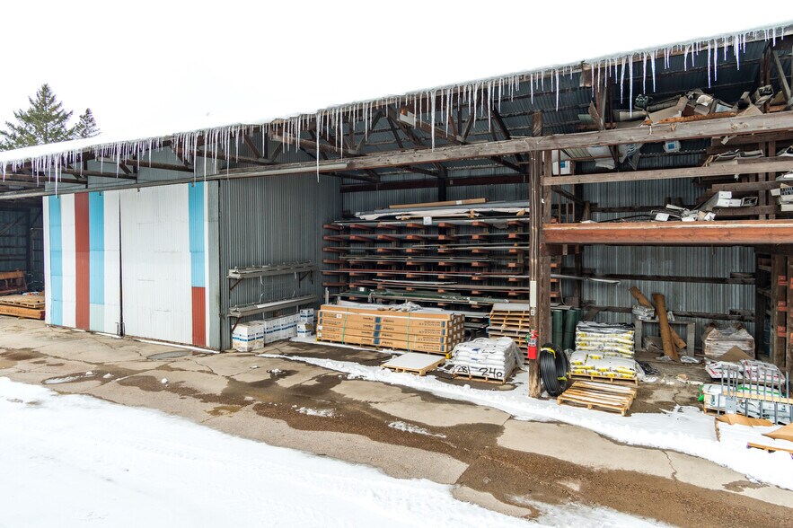 More Photos Of 101 Tanner St, Melrose Freestanding For Sale