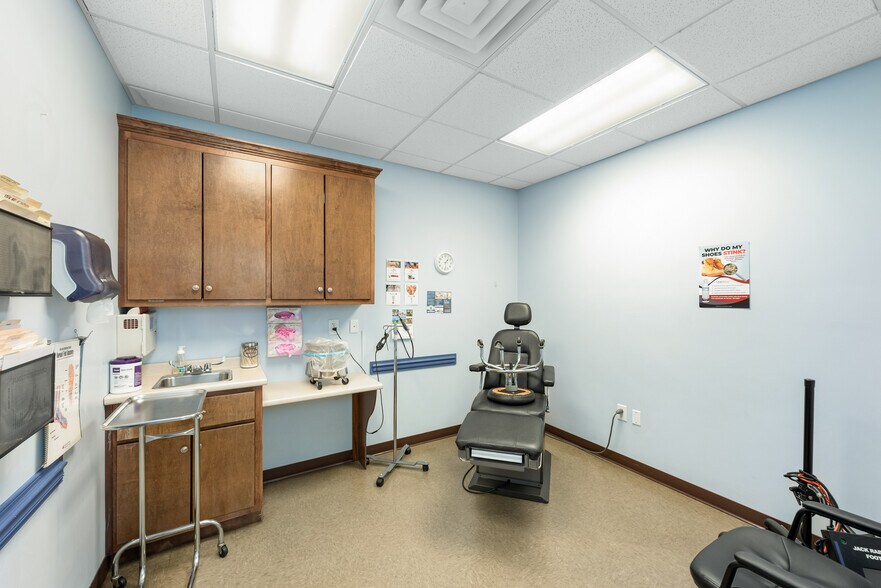 More Photos Of 2202 Jordan Rd SW, Fort Payne Medical For Sale