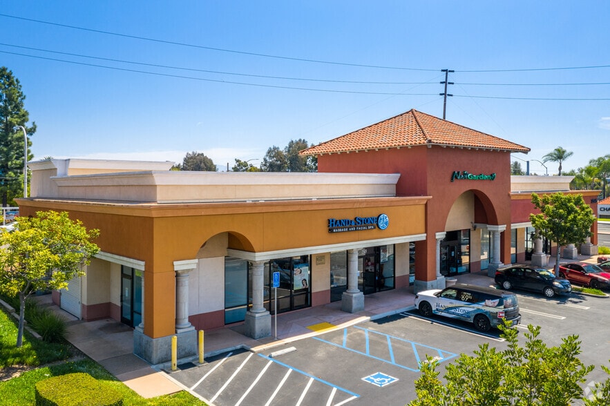 More Photos Of 2315-2595 E Imperial Hwy, Brea Unknown For Lease