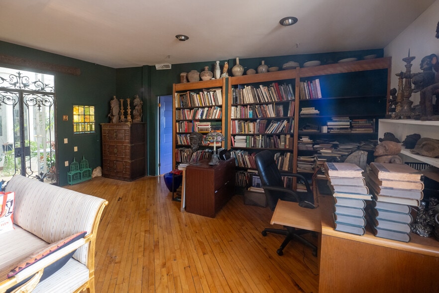 More Photos Of 230-234 Ferry St, Easton Loft Creative Space For Sale