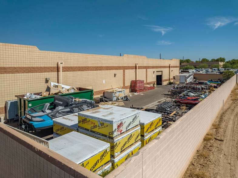 More Photos Of 1309 N Leland Ct, Gilbert Distribution For Lease