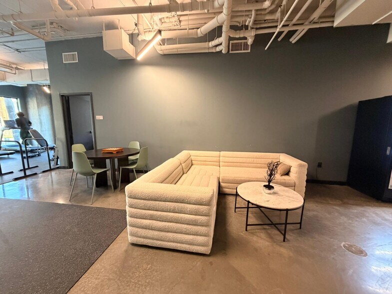 More Photos Of 1108 Nueces St, Austin Apartments For Lease