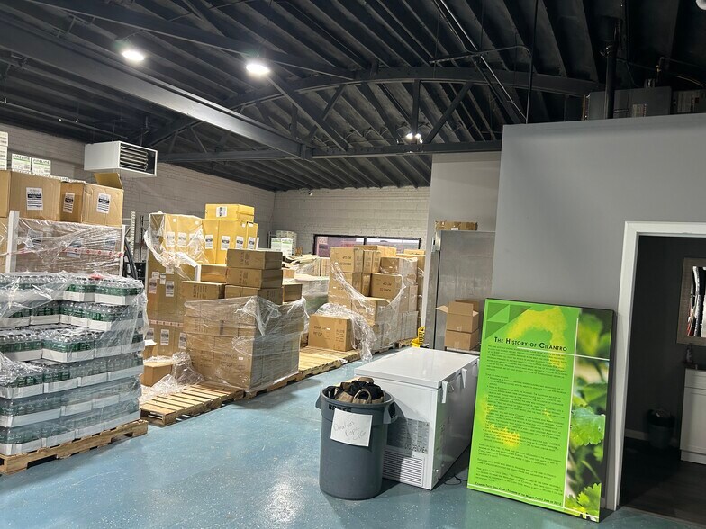 More Photos Of 80 W Lake St, Northlake Light Distribution For Sale