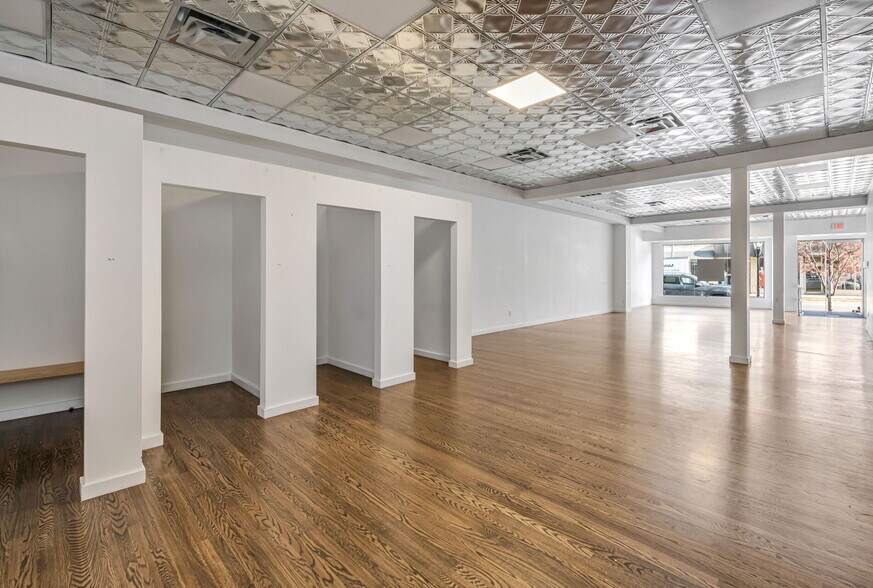 More Photos Of 146 Westwood Ave, Westwood Storefront For Lease