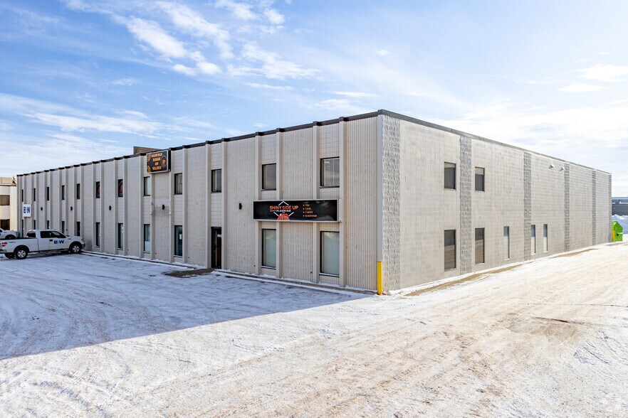 Primary Photo Of 17611-17615 105th Ave NW, Edmonton Flex For Lease