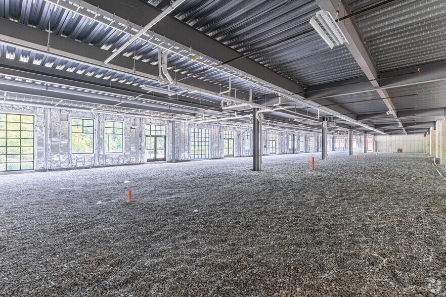 More Photos Of 4853 Pulaski Hwy, Perryville Office For Lease