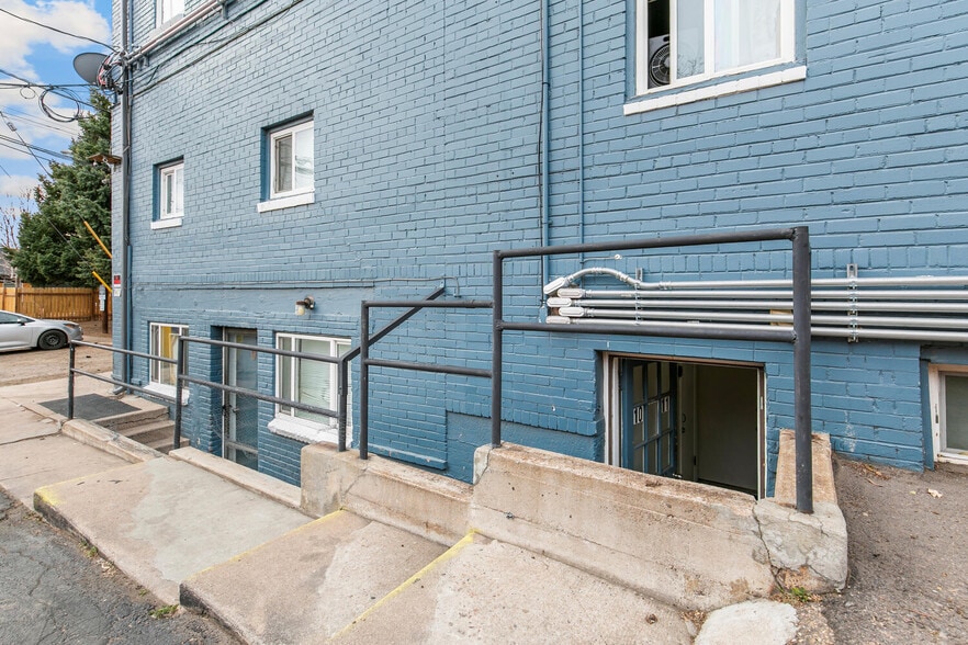 More Photos Of 3552 Morrison Rd, Denver Apartments For Sale