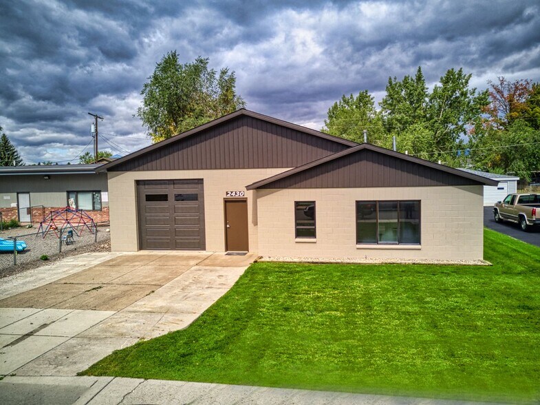 More Photos Of 2430 Dixon Ave, Missoula Warehouse For Lease