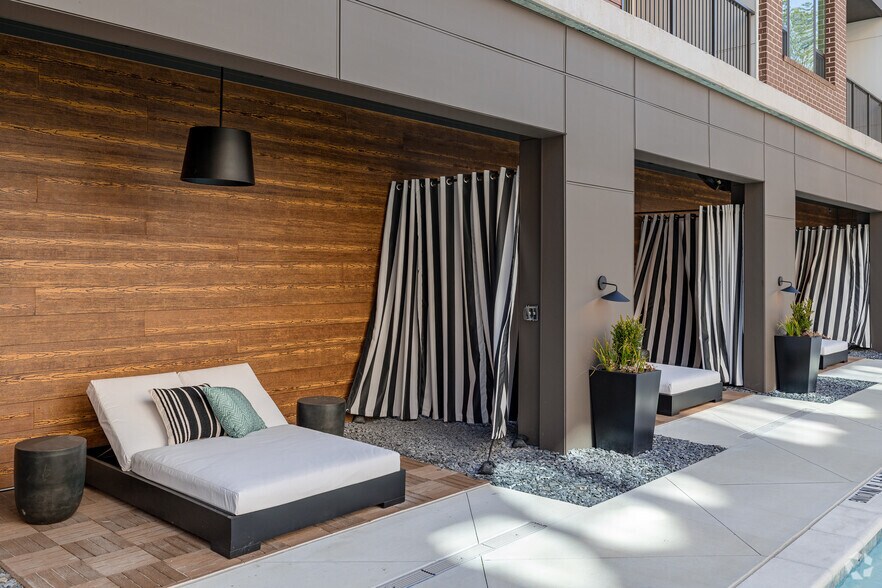 More Photos Of 1350 Dresden Dr, Brookhaven Apartments For Lease