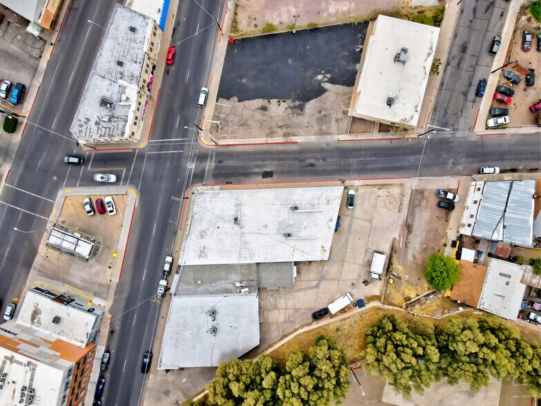 More Photos Of 209 N Arroyo Blvd, Nogales Storefront For Sale