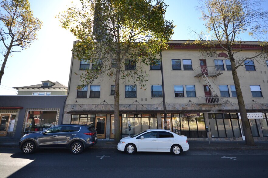 More Photos Of 1610-1640 University Ave, Berkeley Apartments For Lease