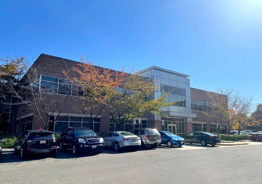More Photos Of 1300 Caraway Ct, Largo Medical For Sale