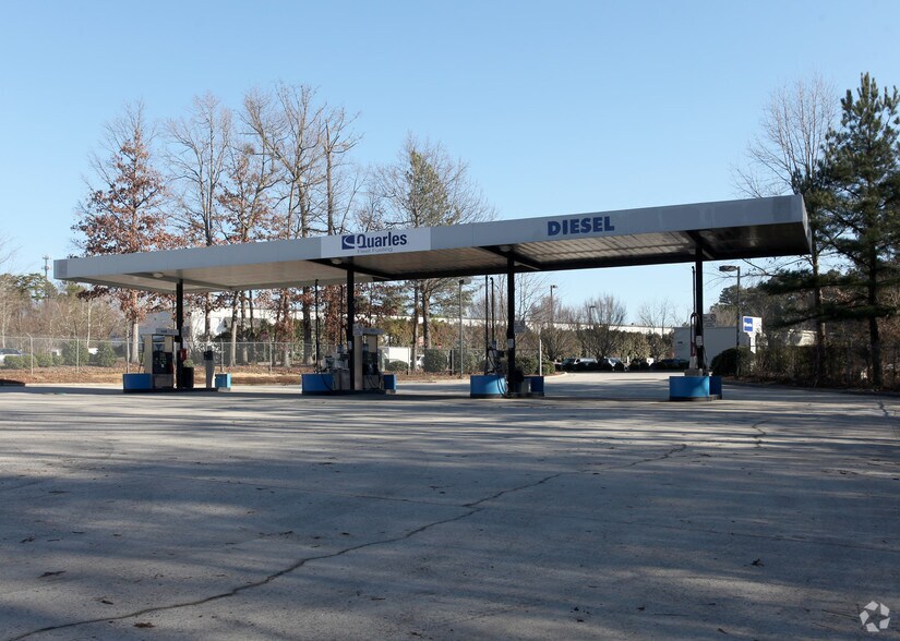 Primary Photo Of 3916 Commerce Park Dr, Raleigh Freestanding For Sale