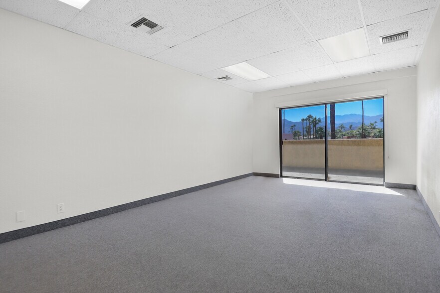 More Photos Of 74333 Hwy 111, Palm Desert Office For Lease