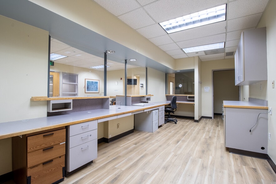 More Photos Of 320 Dayton st, Kennewick Medical For Sale
