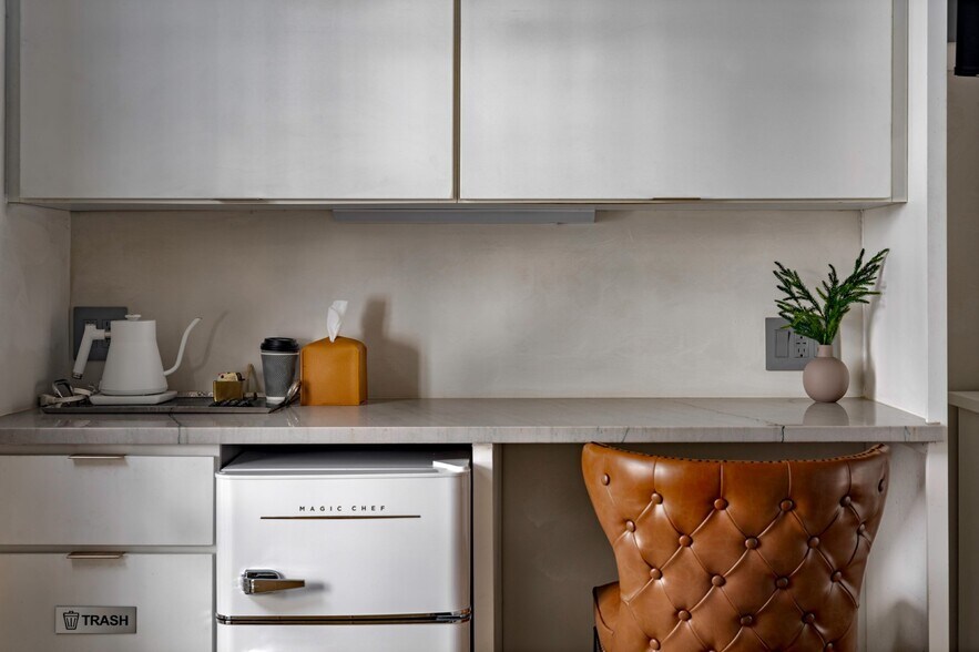 More Photos Of 182 Woodberry Rd Sw, Meadows Of Dan Hotel For Sale