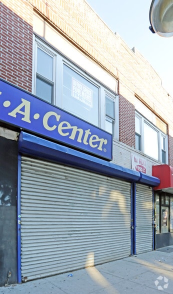 More Photos Of 95-25 Jamaica Ave, Woodhaven Storefront Retail Office For Lease