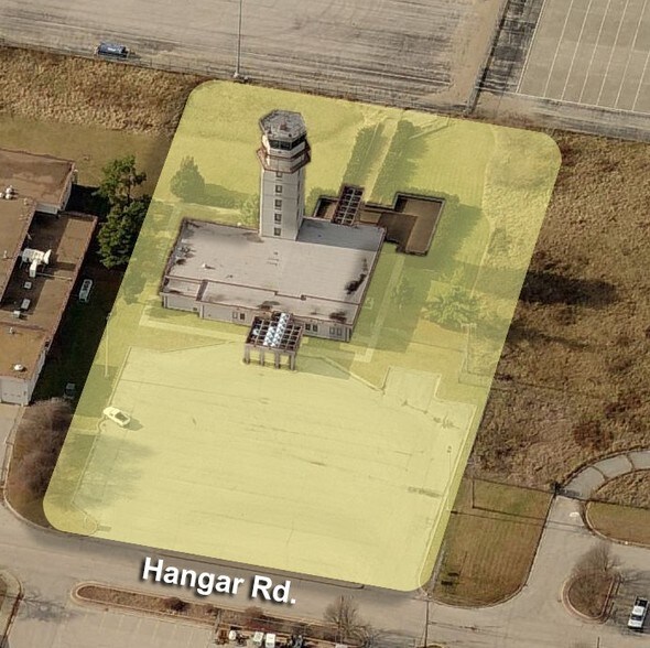 More Photos Of 15450 Hangar Rd, Kansas City Office For Lease