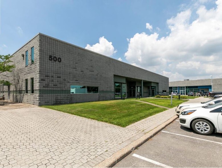 More Photos Of 4510 Rhodes Dr, Toronto Unknown For Sale