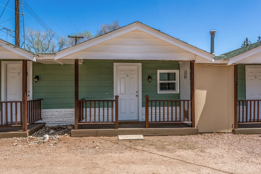 More Photos Of 3620-3626 W Colorado Ave, Colorado Springs Hotel For Sale