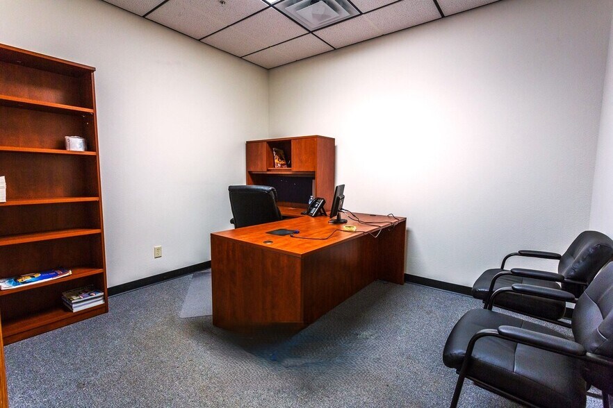 More Photos Of 8560 Delta Dr, Casper Warehouse For Lease