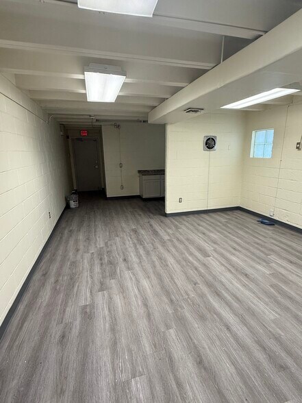 More Photos Of 5701 Old Brownsville, Corpus Christi Industrial For Lease