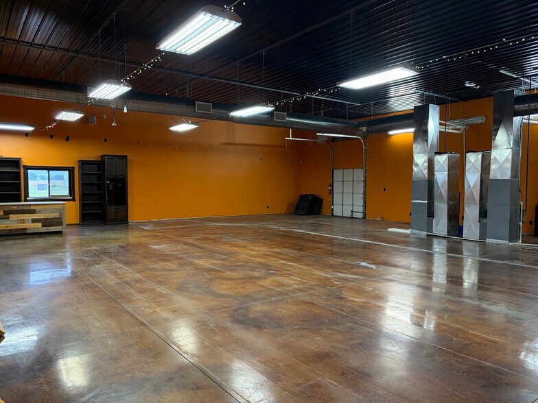 More Photos Of 2250 US Highway 40, Russell Flex For Sale