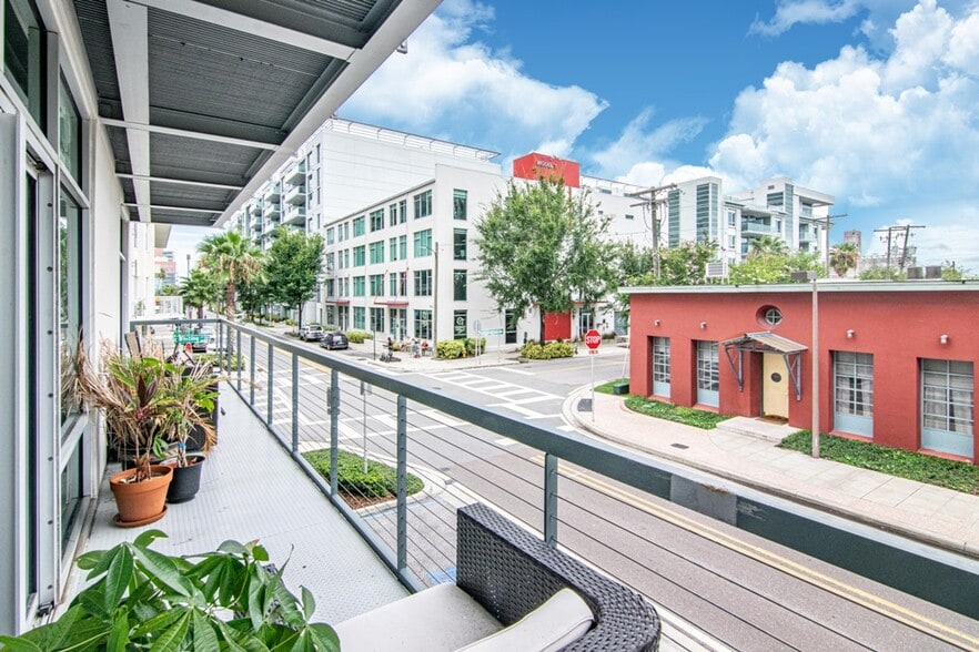 More Photos Of 101 S 12th St, Tampa Apartments For Lease