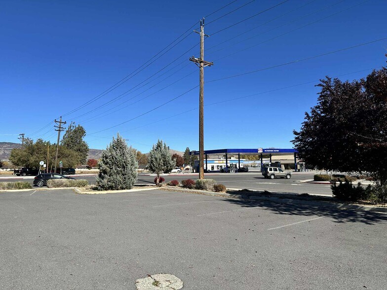 More Photos Of 2450 Main St, Susanville General Retail For Lease