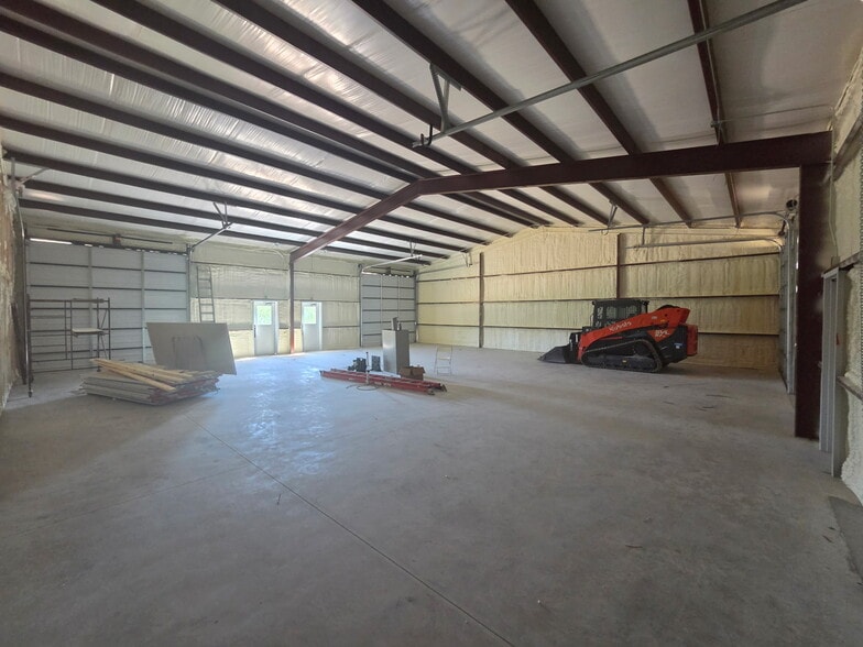 More Photos Of 3782 FM 725, New Braunfels Warehouse For Lease