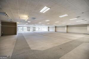 More Photos Of 410 S Camellia Blvd, Fort Valley Freestanding For Sale