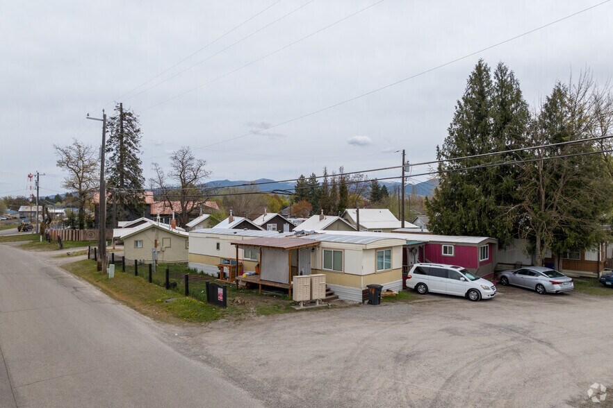 More Photos Of 17500 E Sprague Ave, Spokane Valley Apartments For Sale