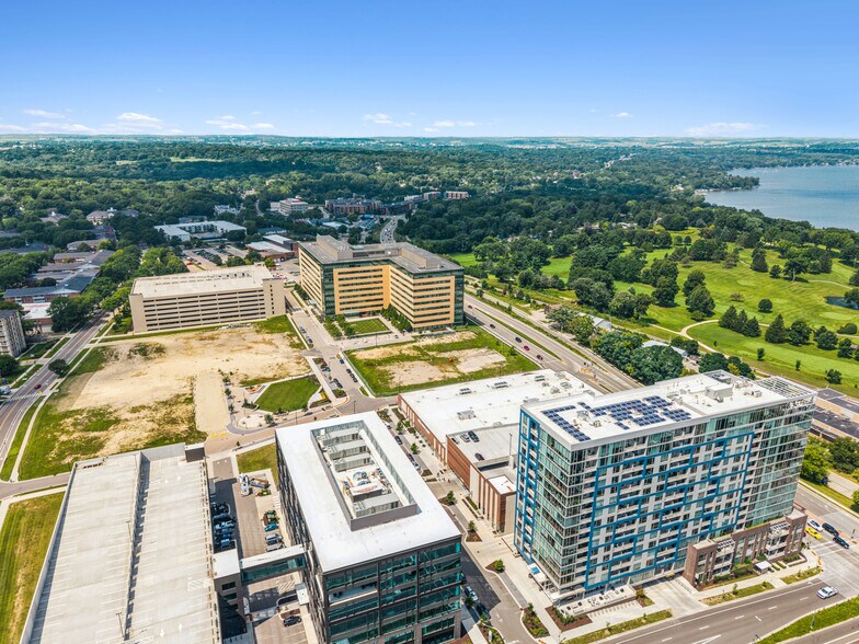 More Photos Of 4710 Madison Yards Way, Madison Supermarket For Sale