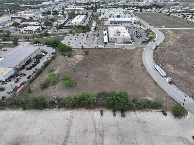 More Photos Of Verde Parkway, Schertz Land For Sale