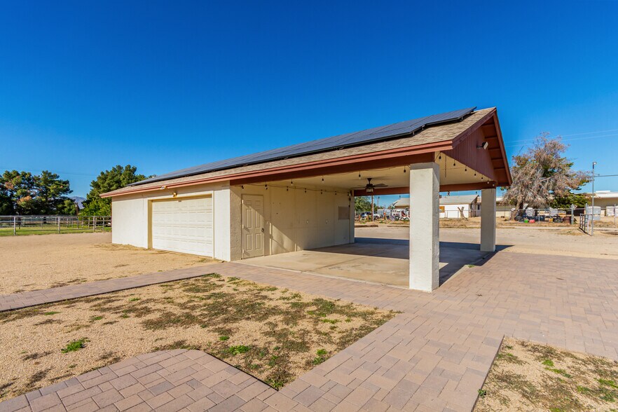 More Photos Of 7425 N Alsup Rd, Litchfield Park Horse Stables For Sale