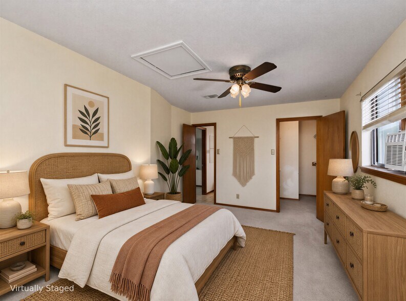 More Photos Of 1702 Lone Oak Dr, Leander Flex For Sale