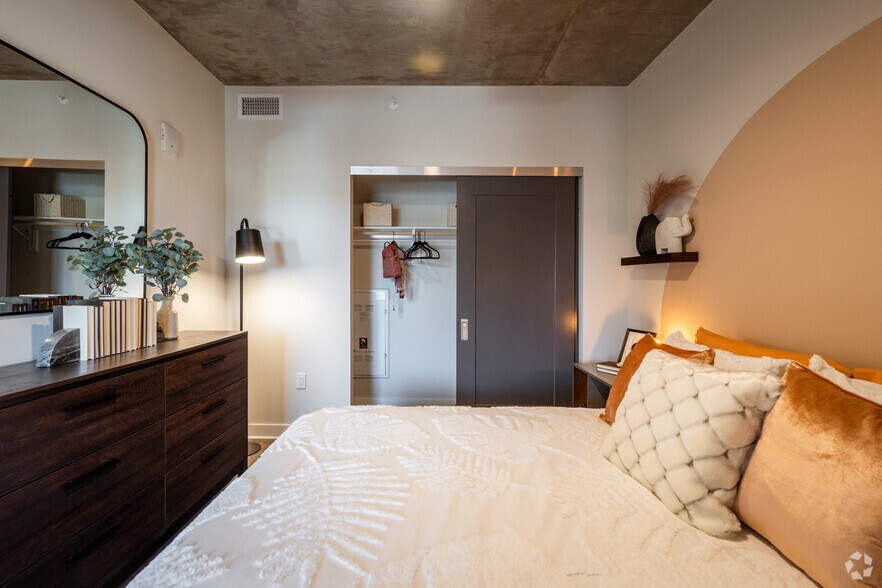 More Photos Of 140 W 10th Ave, Denver Multifamily For Sale