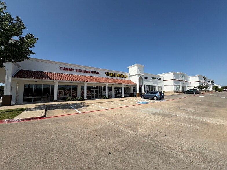 More Photos Of 2221-2321 Cross Timbers Rd, Flower Mound Unknown For Lease